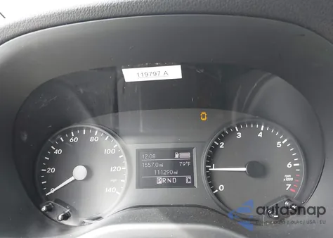 2018 Mercedes-Benz Metris z USA, uszkodzony, nr VIN WD4PG2EE9J3494469